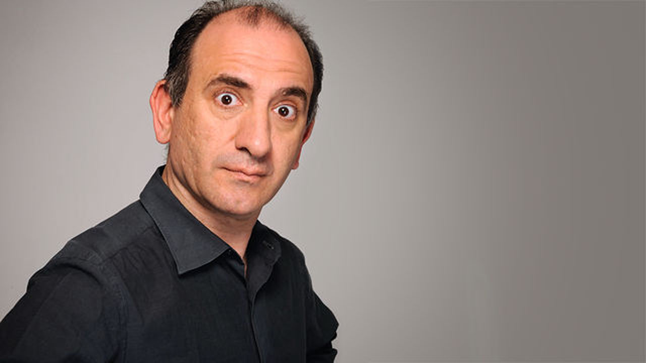 Well-known satirist Armando Iannucci has decided to step down as the showrunner for HBO political satire show Veep. Armando says the decision is to do with ... - armando-iannucci