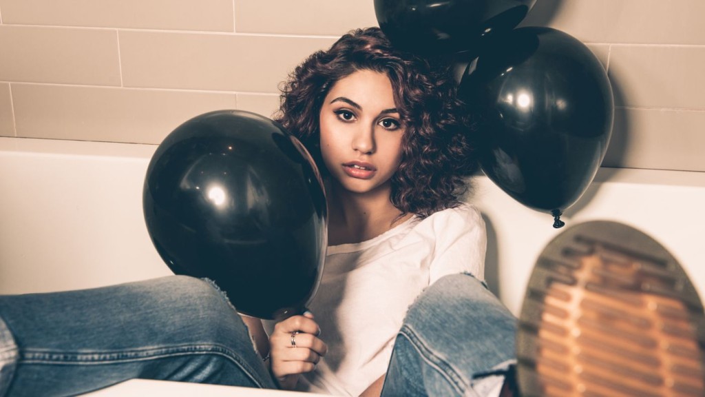 Alessia Cara Announces Debut Album 'Know It All' Music News.