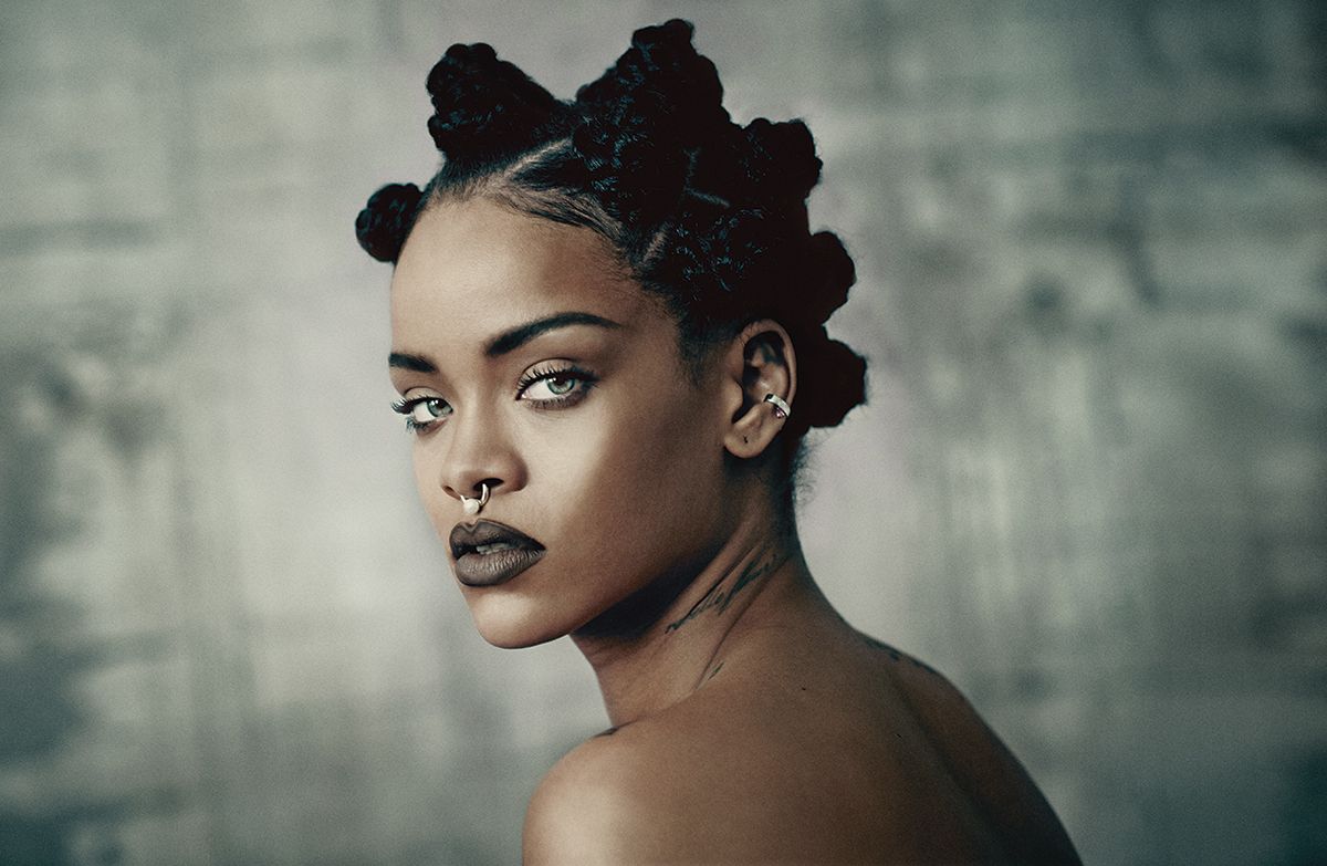 Rihanna-2015