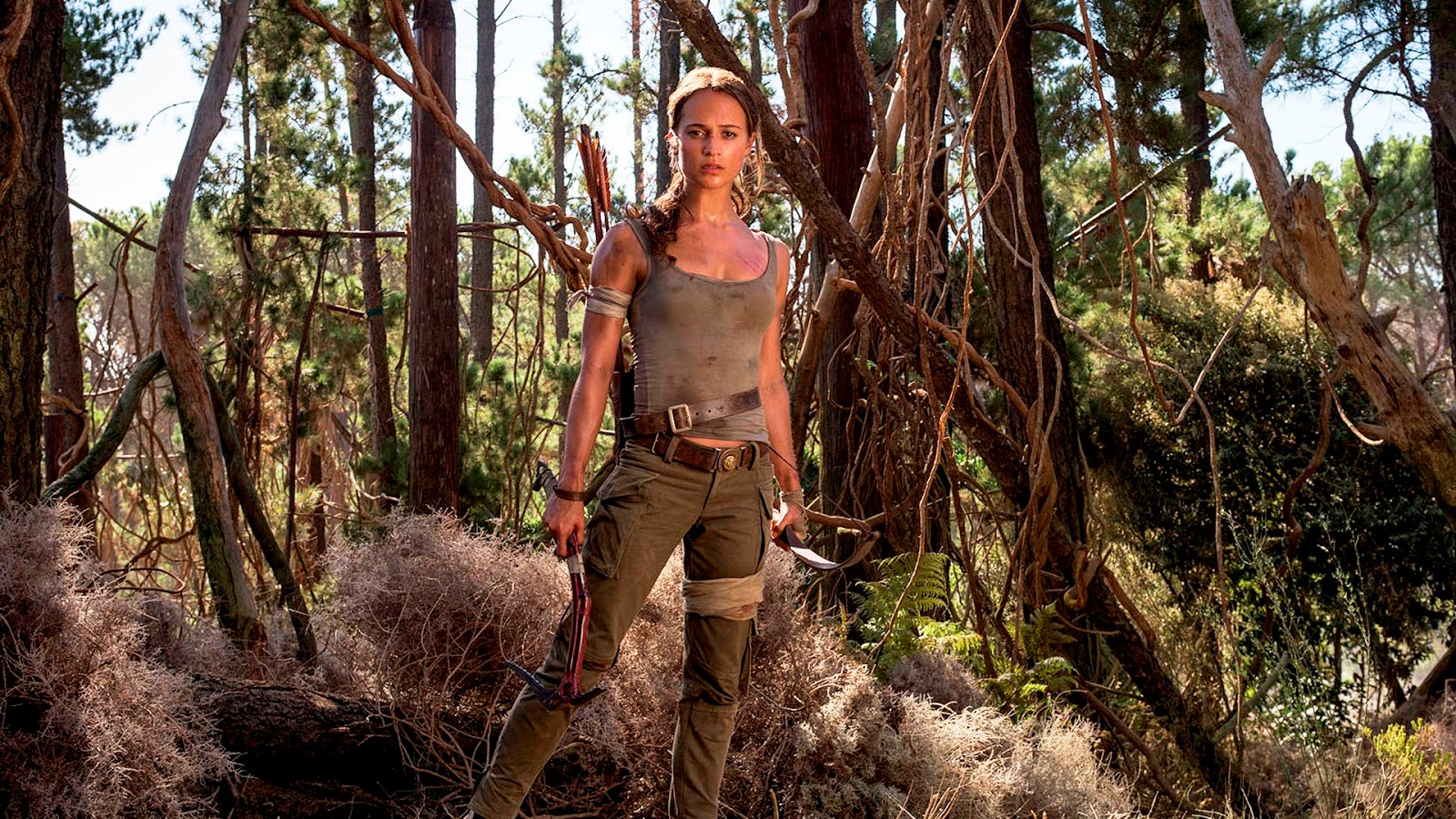 First Tomb Raider movie pics show the new Lara Croft 