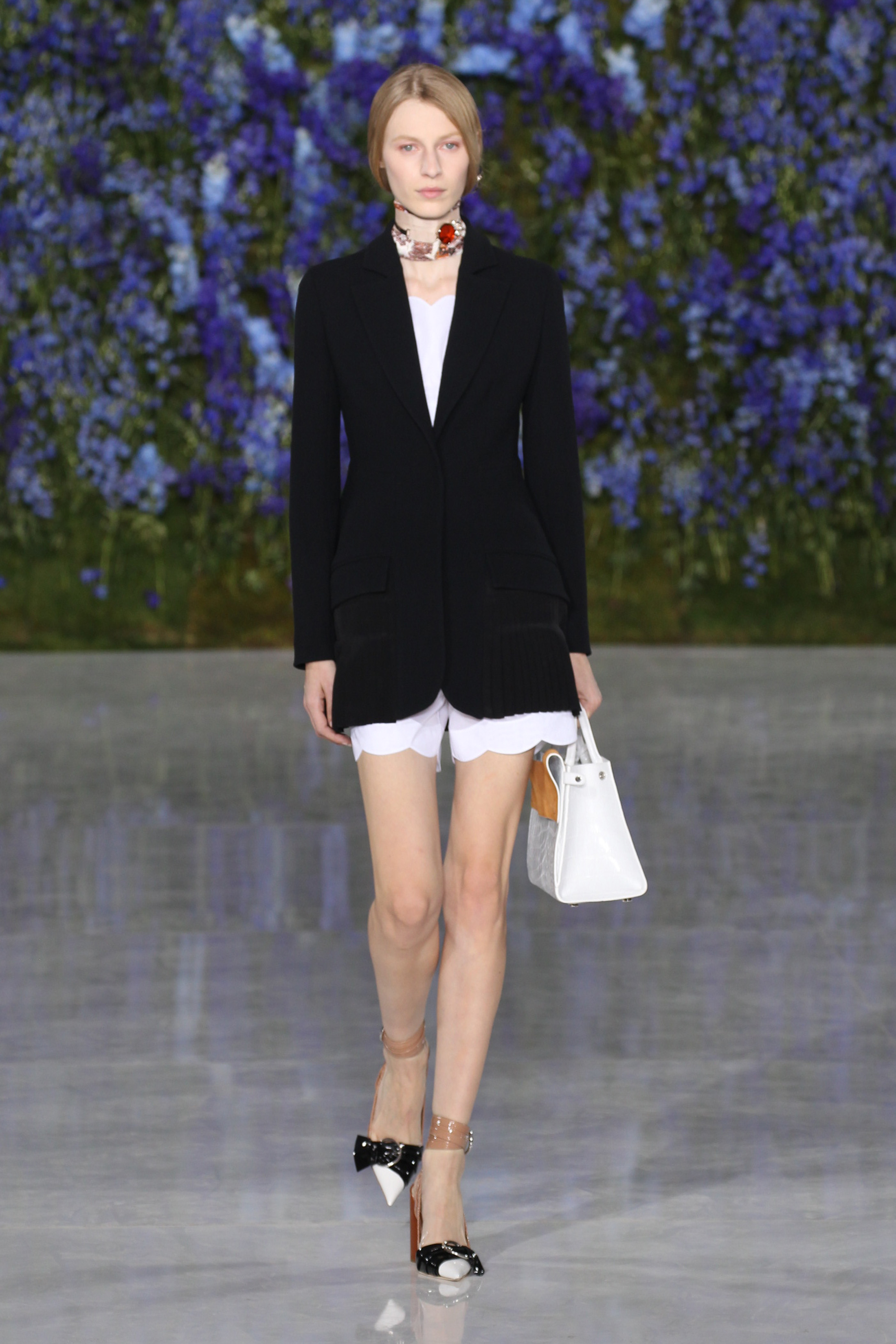 Blazers Are Back Just In Time For London Fashion Week | Fashion News ...