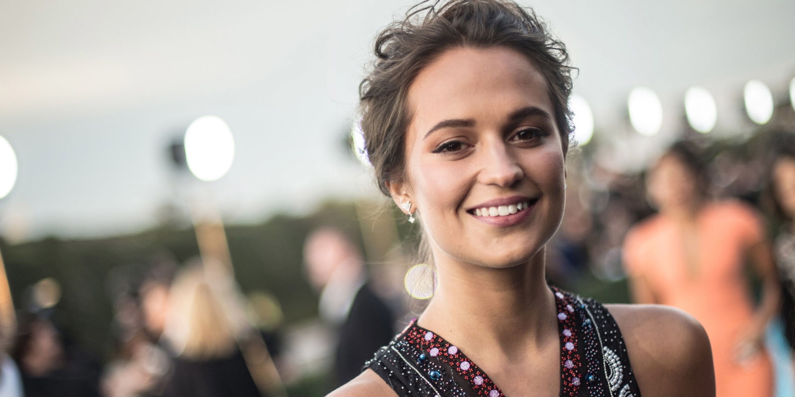 Alicia Vikander as HBO's Irma Vep: an Arty Remake of a 1916
