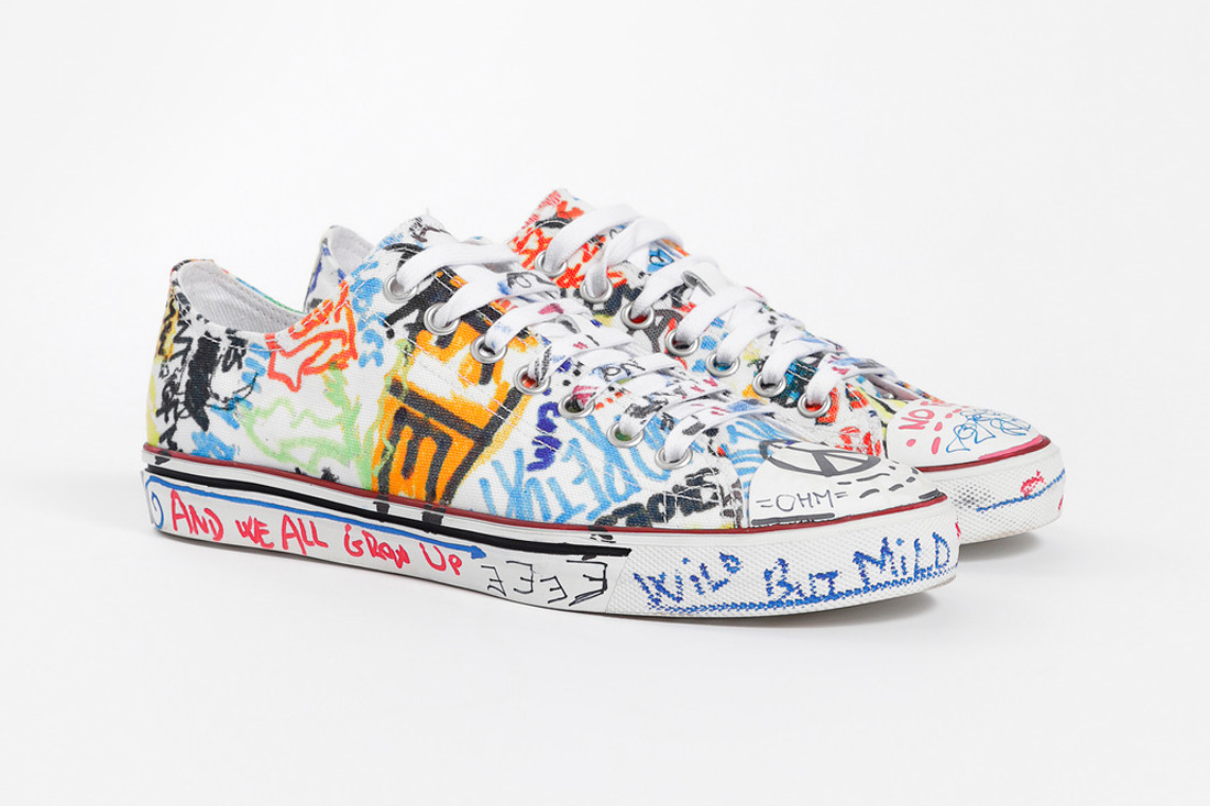to Planlagt Gøre mit bedste Vetements Release Graffiti Low-Top Sneakers For Fall/Winter 2018 Collection  | Fashion News - CONVERSATIONS ABOUT HER