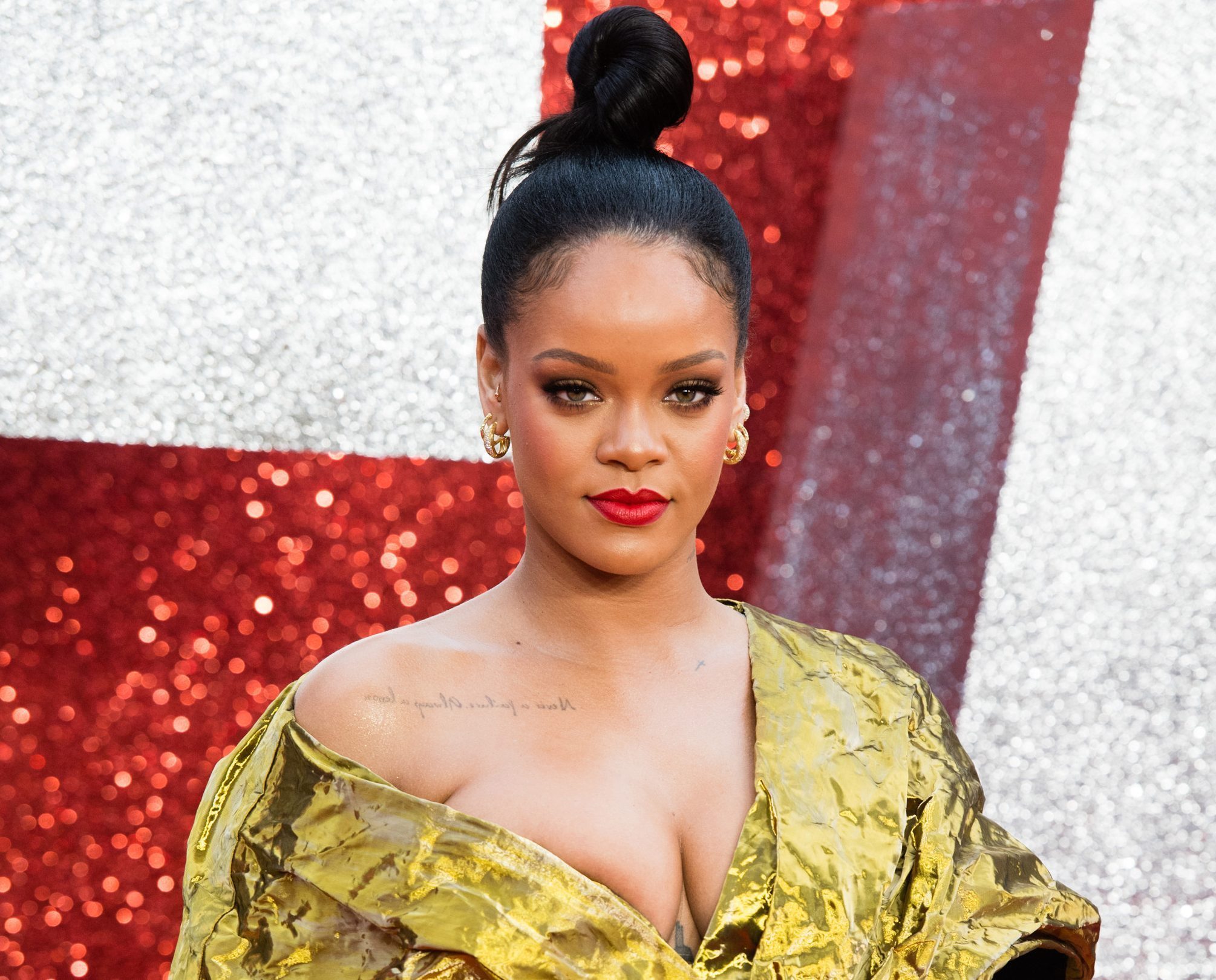 Rihanna Teases First Look At 'Fenty' Luxury Fashion Line