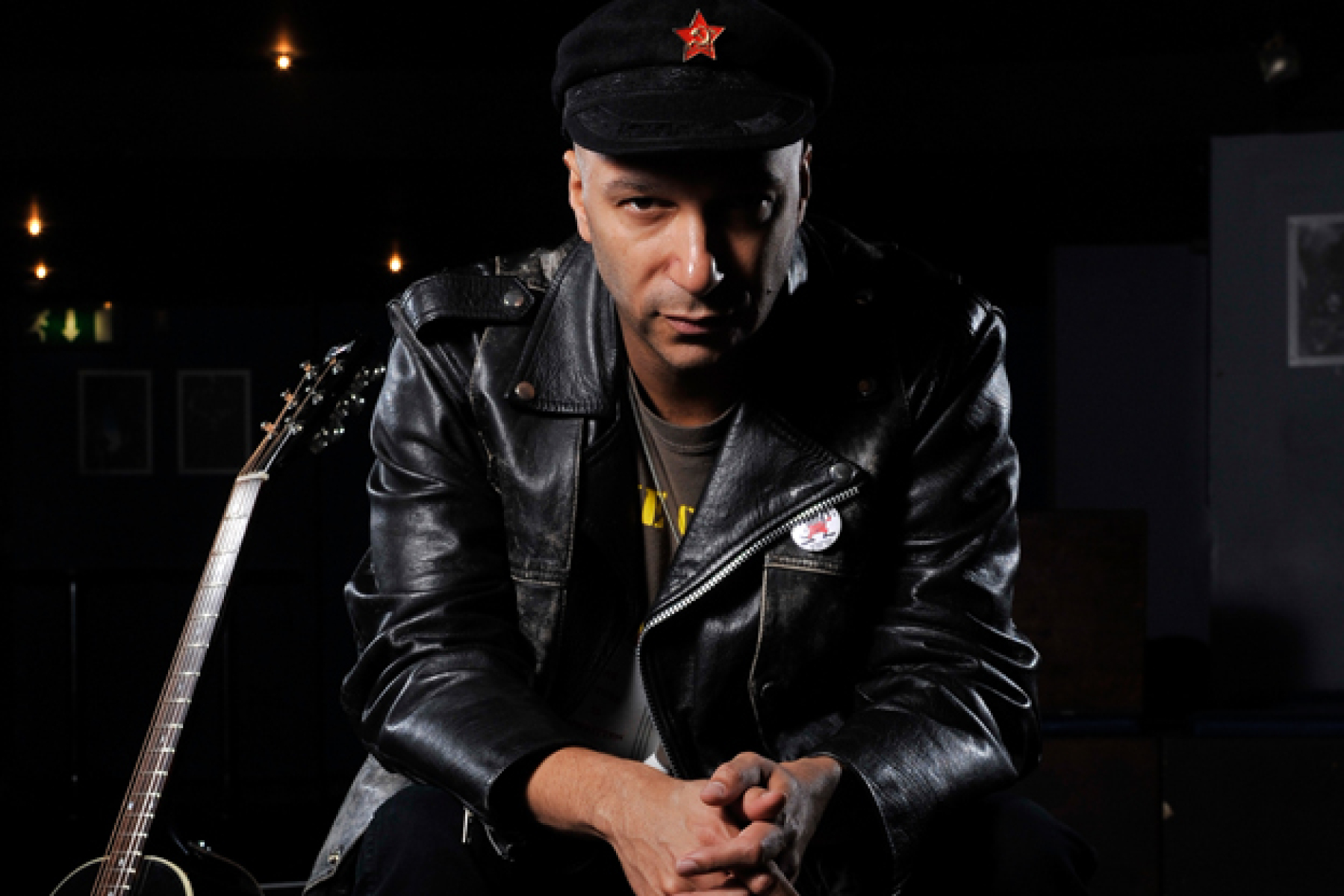 Tom Morello Teams Up With Riot Girl For New Song Weather Strike Music News Conversations