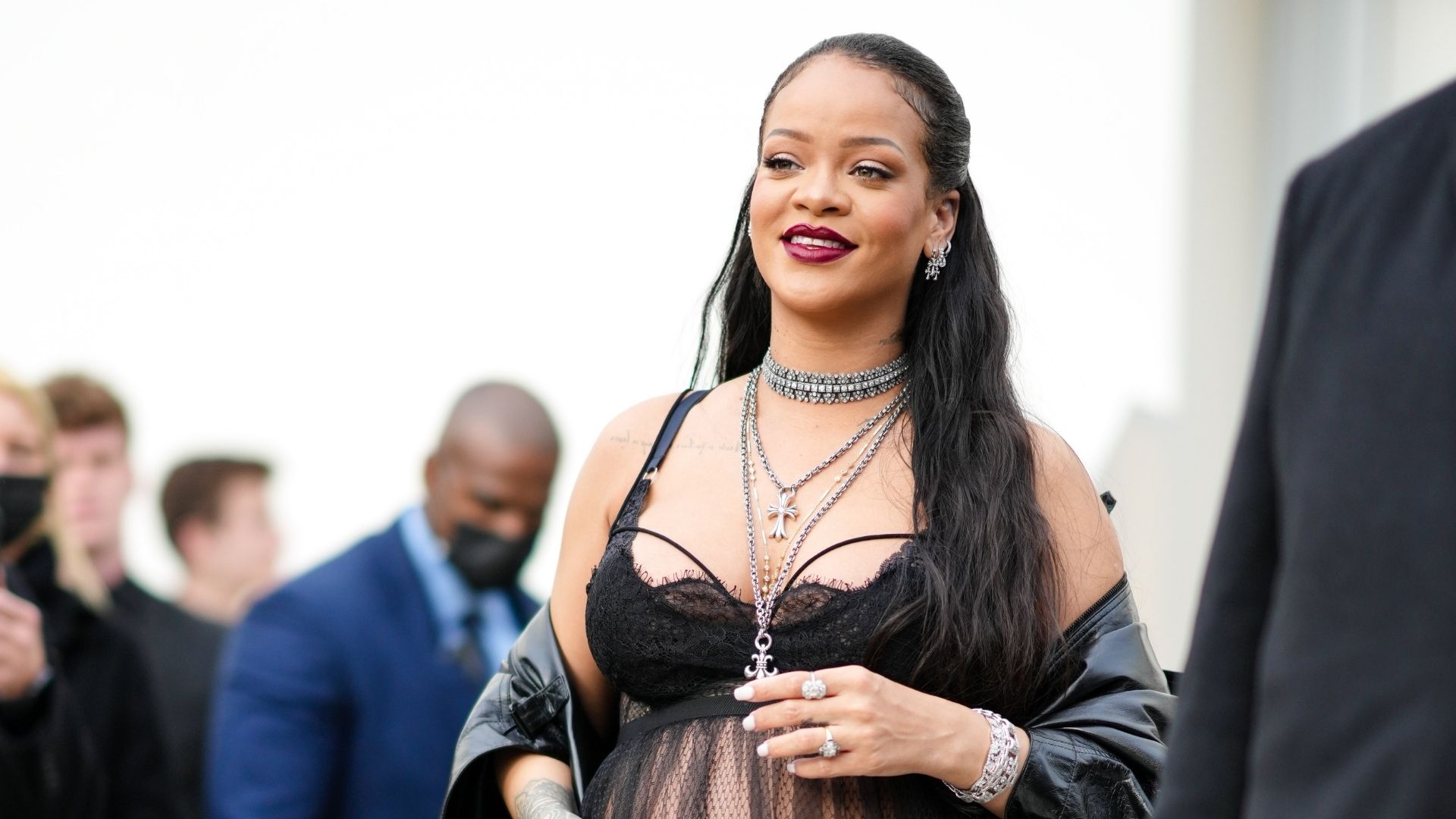 Rihanna In Purple Dress: Paris Fashion Week 