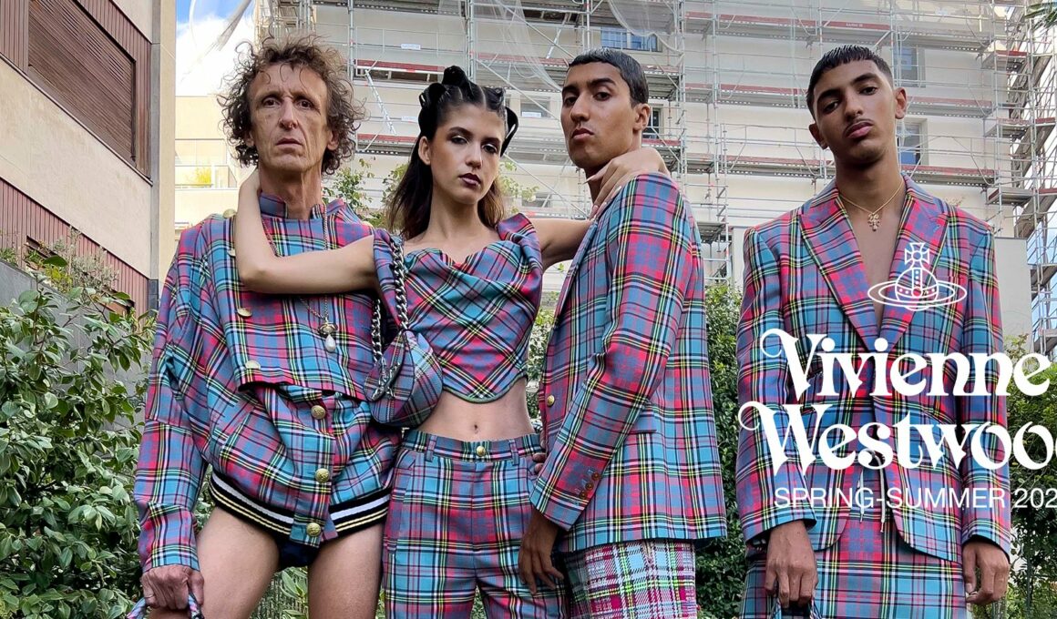 Vivienne Westwood Unveils 2023 Spring/Summer Ready-To-Wear Collection ...